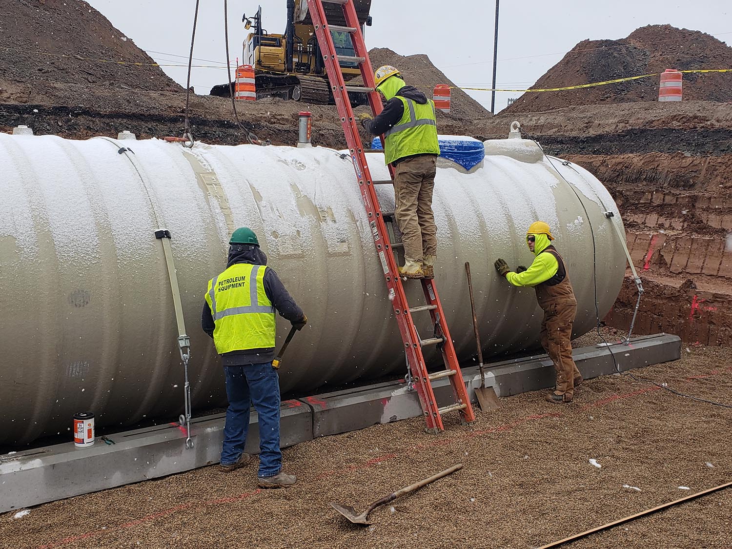 Tank Installation and Removal